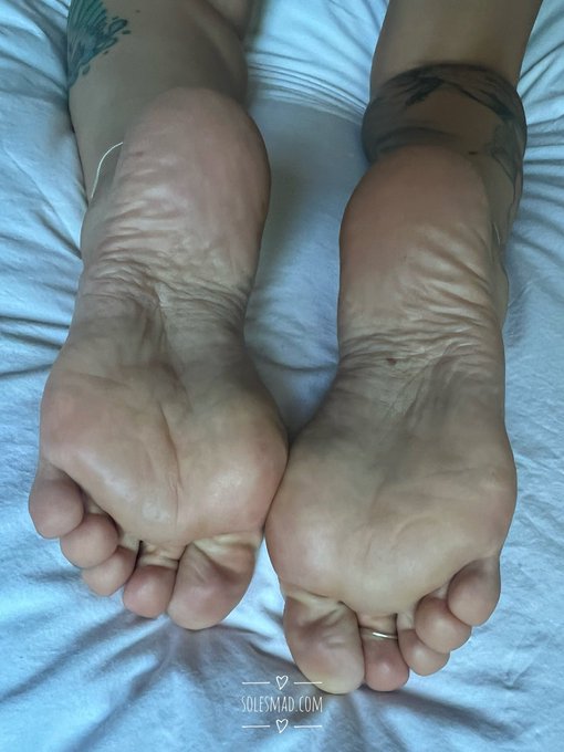Good morning twitter #soles #softsoles #meatysoles #maturesoles https://t.co/rSLjcC2BUD<a href="/tag/soles"class="tags">#soles</a><a href="/tag/softsoles"class="tags">#softsoles</a><a href="/tag/meatysoles"class="tags">#meatysoles</a><a href="/tag/maturesoles"class="tags"><span>#maturesoles</span></a>