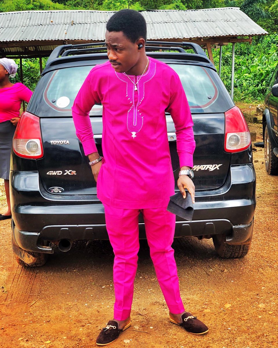 adeposi51's tweet photo. Happy Sunday ✌️💯 https://t.co/r5Mu94qSMa
