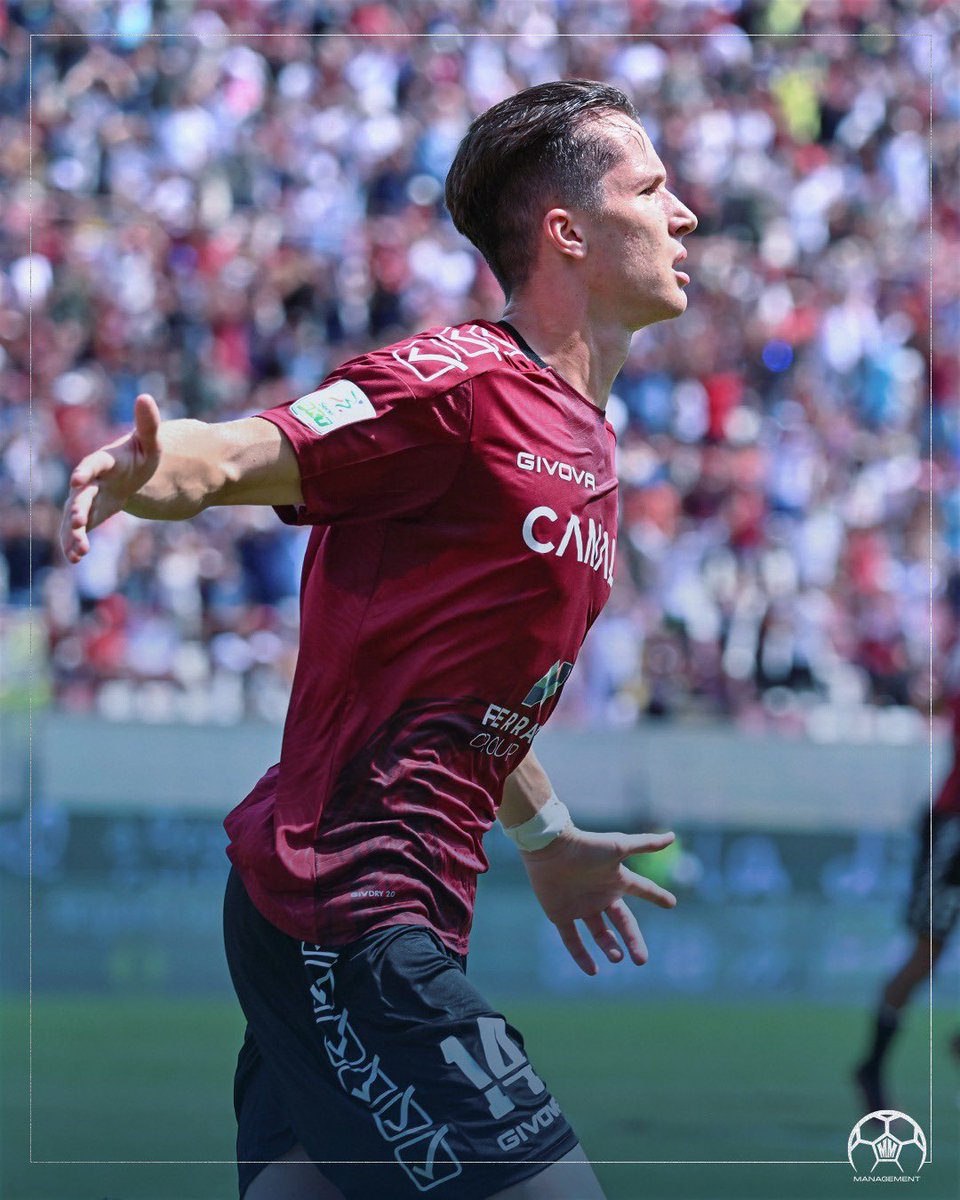 MM_Management_'s tweet photo. GIOVANNI FABBIAN โฝ๏ธโฝ๏ธ
Secondo gol e seconda vittoria consecutiva! ๐ช
What a start of the season: second goal and second win in a row! ๐
#MMManagement #Fabbian #Reggina #Inter
Credit ph.: @Reggina_1914 ๐ธ https://t.co/hJ6xZ9WZ8s