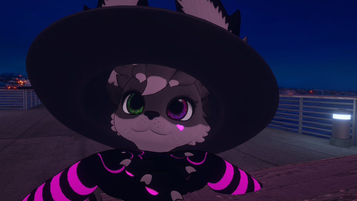 KucykVR's tweet photo. Does this hat suit me?

#VRChat #Furry #Hobkin https://t.co/XBb1RpLexy