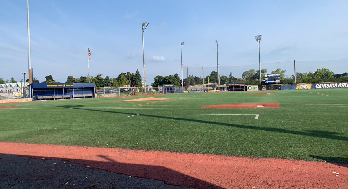 Had fun today <a href="/GriffsBaseball/">Canisius Baseball</a> camp thank you <a href="/mattymaz_12/">Matt Mazurek</a> for the invite.