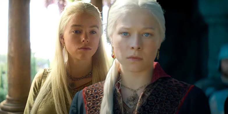 Hoy es la última vez que veremos la increíble actuación de Milly Alcock como #RhaenyraTargaryen y esperamos ser conquistados por la actuación de Emma D'Arcy el próximo domingo en #HouseOfTheDragon