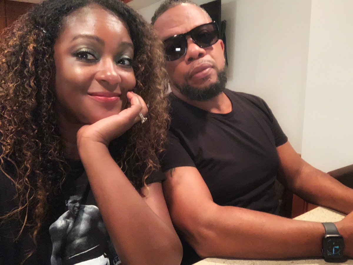 TGibbs_'s tweet photo. Come one @maryjblige!🤷🏾‍♀️Startin’ to feel like a Lauryn Hill concert up in here at .@CapitalOneArena  
#goodnightgorgeous 😂 https://t.co/Qfe6qQz9nE