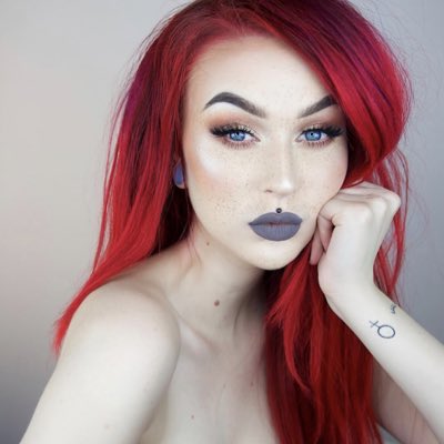 LushDarkness's tweet photo. #NewProfilePic https://t.co/UHFTqJSFYz