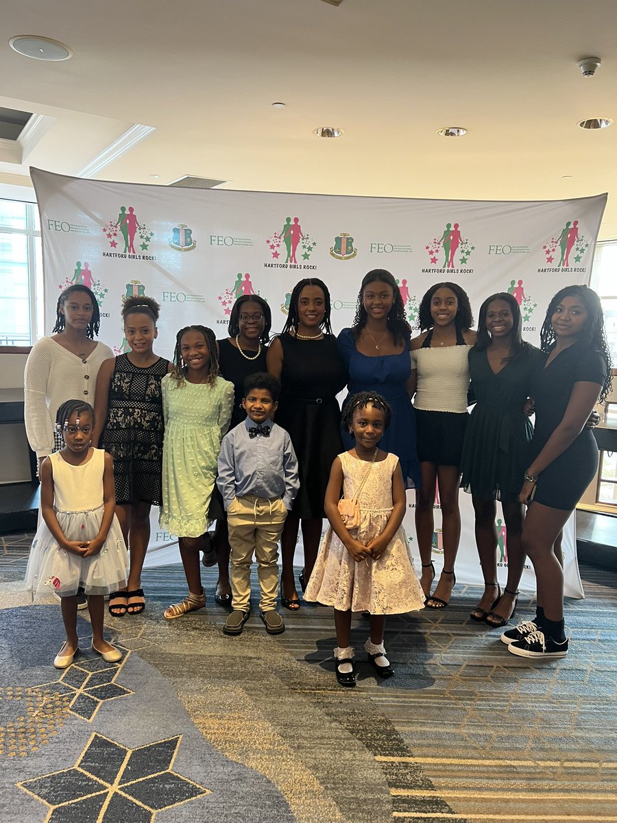 greaterhartjnj's tweet photo. Congratulations to Teen President Madison Donelson & Teen Recording Secretary & Eastern Region Teen Protocol Chair Isabel Mendes on being honorees at Hartford Girls Rock! @JackandJillInc @missporters #HartfordHasIt #LocalCT #BGM #GirlLeaders #JackAndJillInc https://t.co/BjFojJNFRM