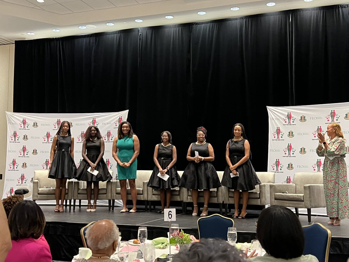 greaterhartjnj's tweet photo. Congratulations to Teen President Madison Donelson & Teen Recording Secretary & Eastern Region Teen Protocol Chair Isabel Mendes on being honorees at Hartford Girls Rock! @JackandJillInc @missporters #HartfordHasIt #LocalCT #BGM #GirlLeaders #JackAndJillInc https://t.co/BjFojJNFRM