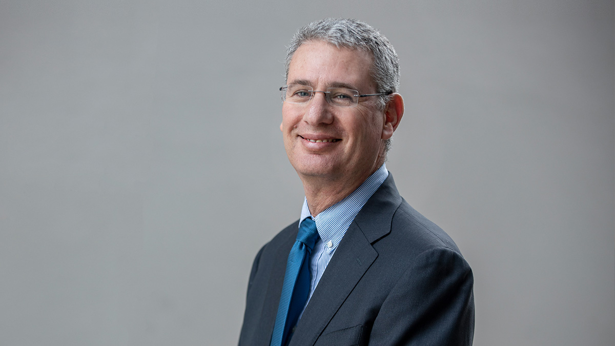 CBE’s Prof <a href="/Oferzwikael/">Ofer Zwikael</a>’s research is helping manage the <a href="/NASAArtemis/">NASA Artemis</a> I project🚀

“The ultimate joy of research is that it be used to make a difference for organisations &amp; society,” he says.

📖bit.ly/3Uk85jv

#ANUCBE #Artemis @anumedia <a href="/NASA/">NASA</a>