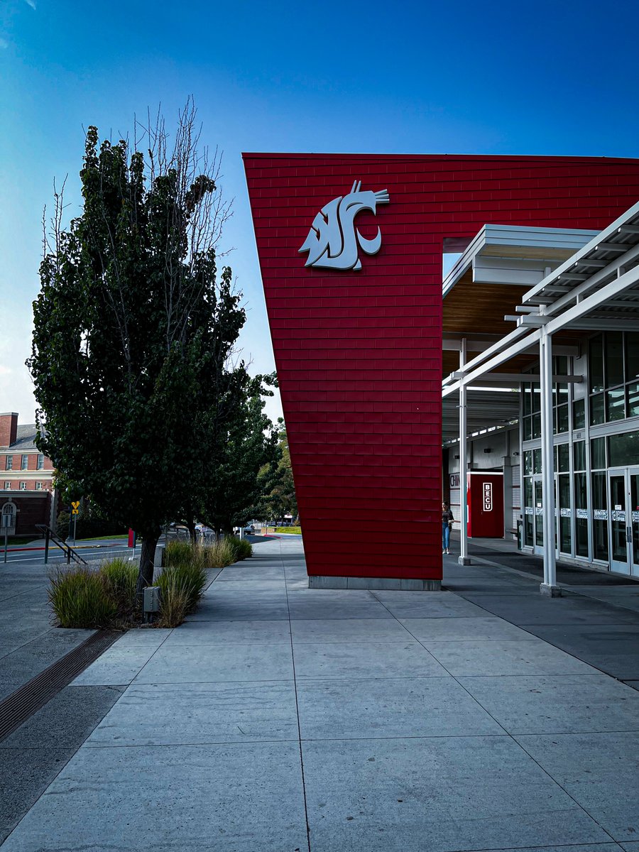 creativebrando's tweet photo. Here are some of the photos I took and edited for this week! #MurrowUGLife #com210 #photography https://t.co/JtLhHBpKQM