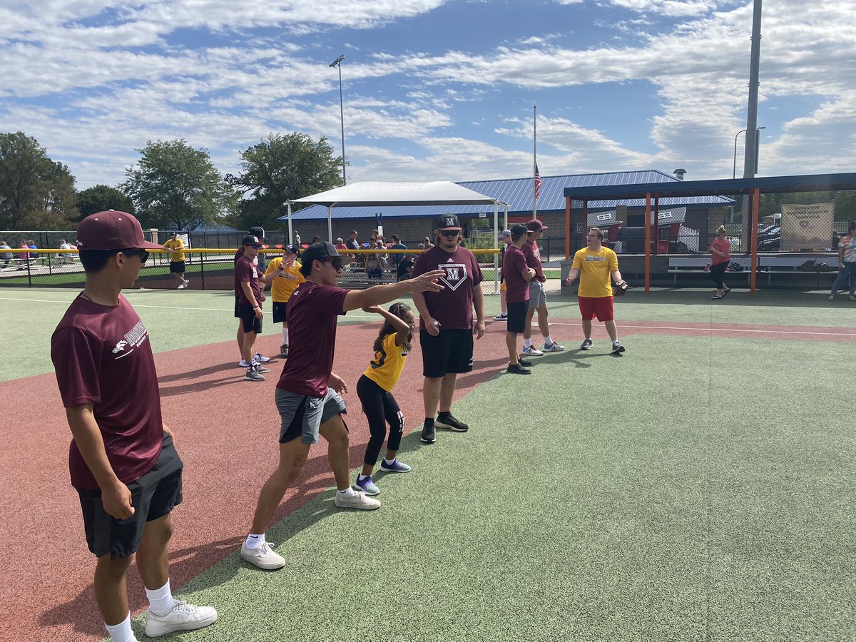 Mside_Baseball's tweet photo. Just wrapped up week 2 today! Thanks to @MiracleLeagueSC for having us out today as ball buddies. #RollStangs https://t.co/0MItdeorB9