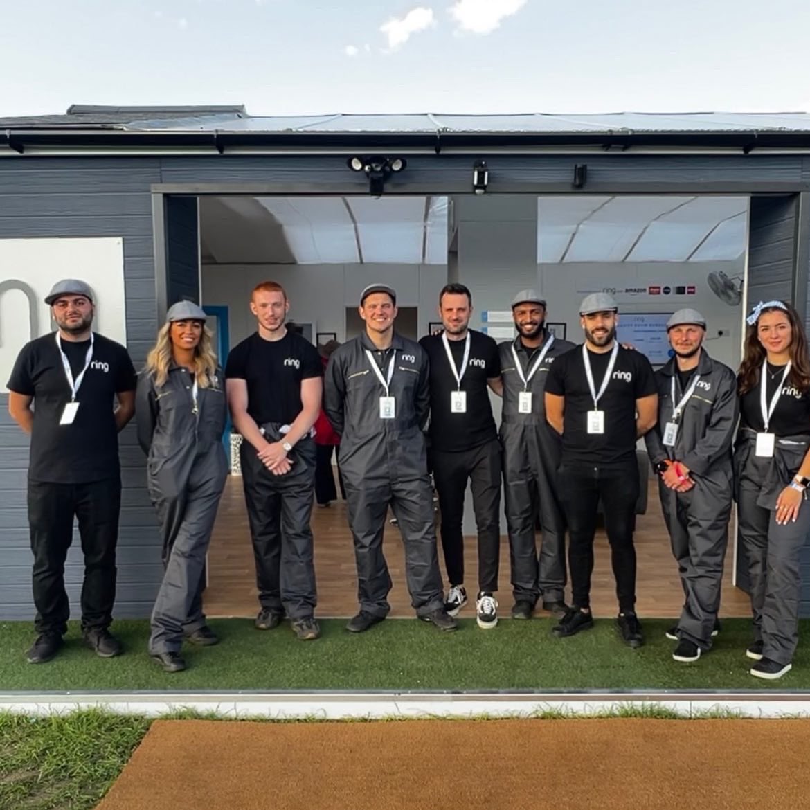 UKIgnite's tweet image. Our final day at this incredible venue… 

Team work makes the dream work 🤩

#GoodwoodRevival #ReviveAndThrive #WeAreIgnite #IgniteEvents #RingGoodwoodRevival @goodwoodrevival