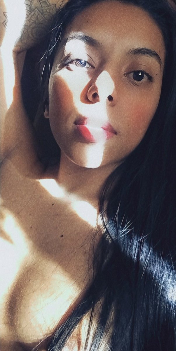 AlessiaRossiM's tweet photo. Una foto porque sí 😌
☀️🌵✨
.
.
.
#latina #sundaylight https://t.co/1HIDLZ4mmN