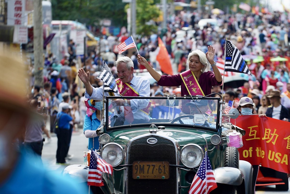 Another huge successful annual Moon Festival Parade in Brooklyn Chinatown! Be proud of your heritage and celebrate the diversity! It’s my honor to be this year’s Grand Marshal and lead the parade with Assemblyman Peter Abbate.