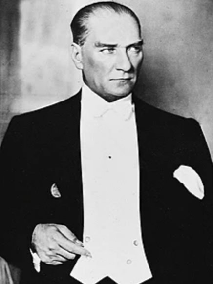 Sevdanın Adı "VATAN" Olunca

Dile "ELHAMDÜLİLLAH " Yakışır..