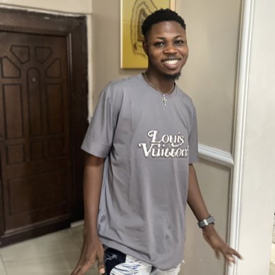oluwa_strings's tweet image. #NewProfilePic