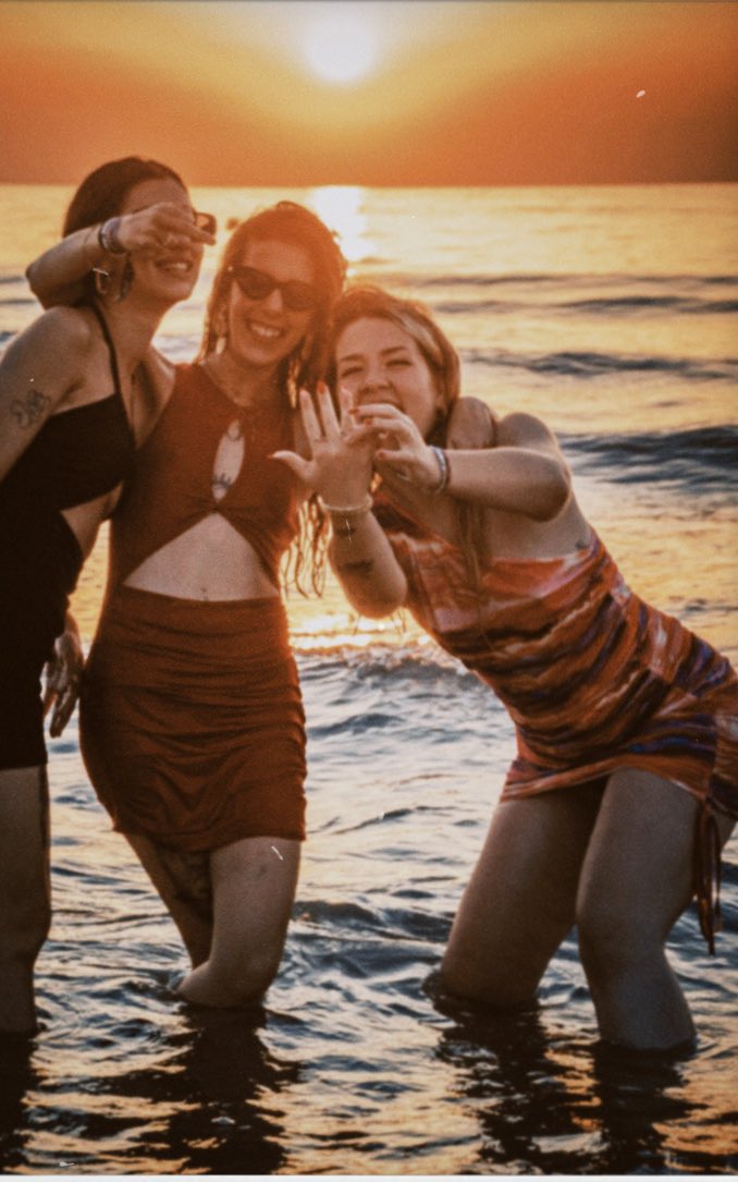 ireneclementee_'s tweet photo. <3 https://t.co/1re6CEYaVc
