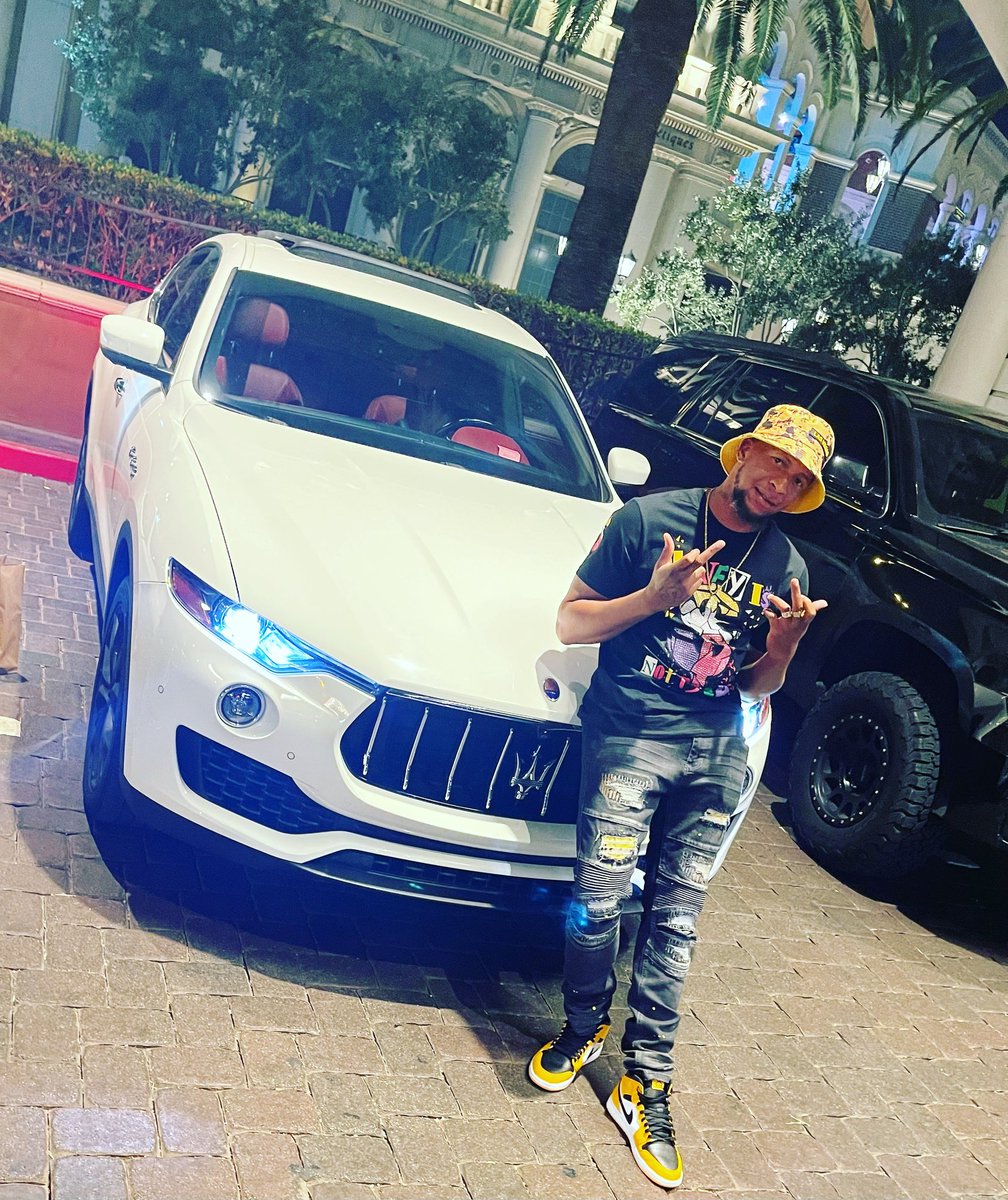Boii_blu's tweet photo. Enjoyed My Birthday Weekend 2️⃣7️⃣🐾♍️
#lasvegasstrip #birthday #virgoseason #maserati #patron #drunkvibes https://t.co/0KrGT0A48e