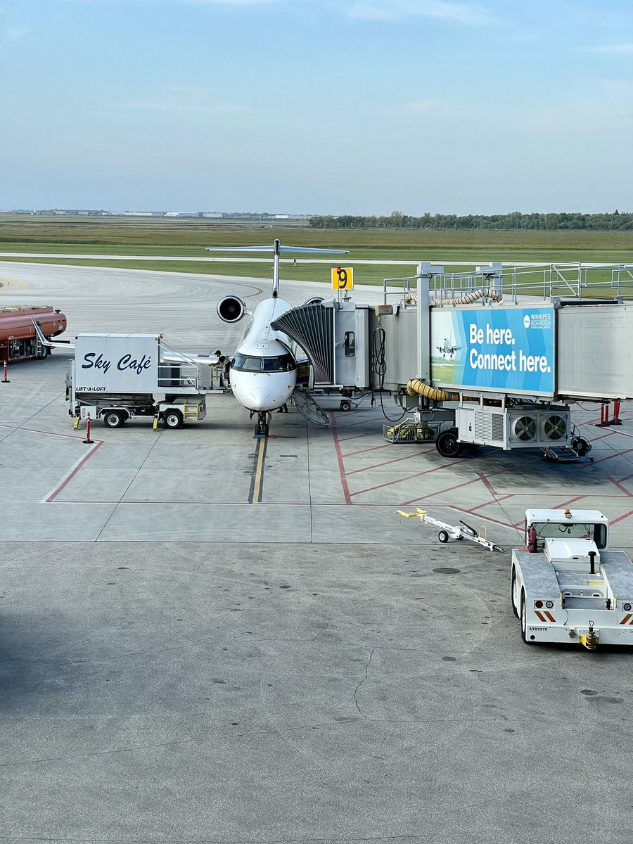 On way to Calgary for <a href="/TerroirTalk/">Terroir Talk</a> to talk with <a href="/chefmattbasile/">chef matt basile</a> all about eggs! Join us at the <a href="/eggsoeufs/">Egg Farmers</a> booth! #terroir2022 #eggfarmer #eateggs