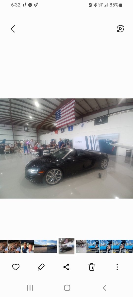 BrettBarnes22's tweet photo. @PrpAviation Grand opening, open house last night. @Cirrus_Aircraft Jet and SR22's now available for charter. Ocala to Aiken 1.4 hours in the SR22, 50 minutes in the jet. #NoTSA #SafetyFirst #veteranowned https://t.co/V8PHNrPUZV