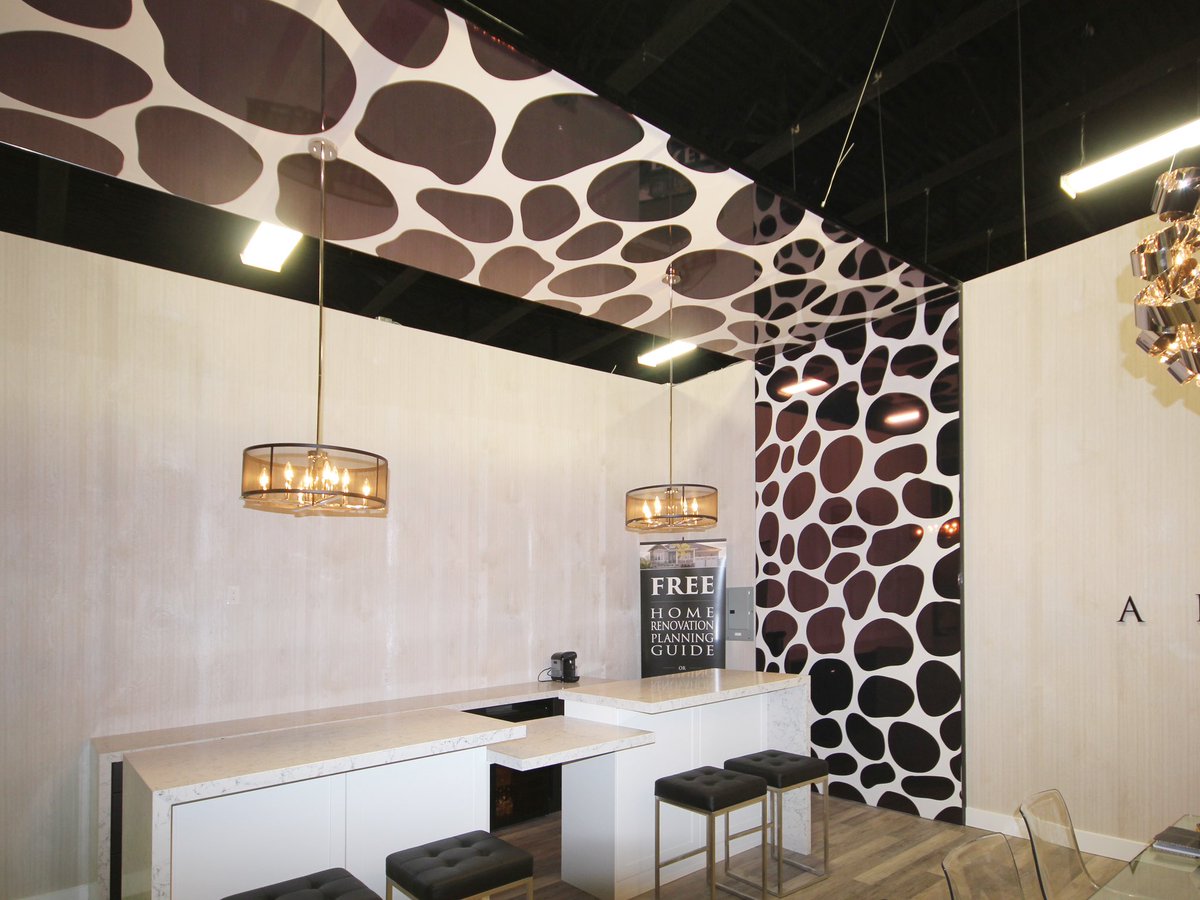 Laqfoil's tweet image. The possibilities of stretch ceilings will make a huge impact on your business 💪
⠀
Interior design options can range from simple flat ceilings, curved, domed or Circular ceilings in a wide range of colours and finishes 👀
#ledlighting #stretchceiling #printedceiling #design