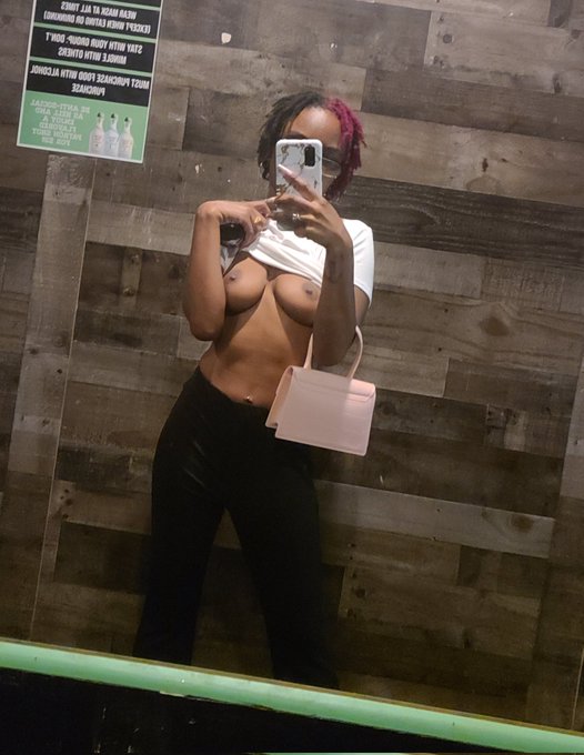 A night with me is always a good one https://t.co/JKWtQiPLJW