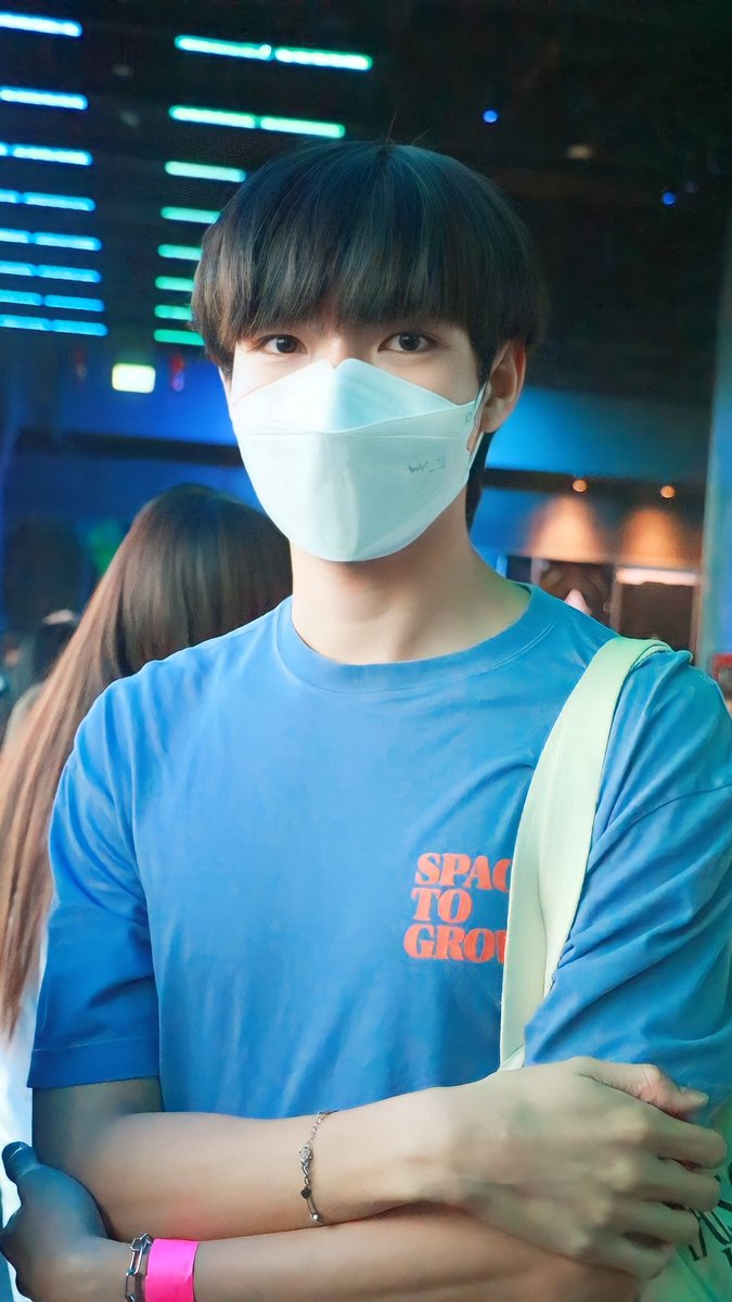 Looknam_1707's tweet photo. 220917
พบคนน่ารัก 1 อัตราค่ะ ให้ทำไรก้อทำน่ารักไปหมด 📸🥰😍~~พี่นัท
@nuttwitsarut
#nuttwsr
#oppnut https://t.co/fjAu2mynFv