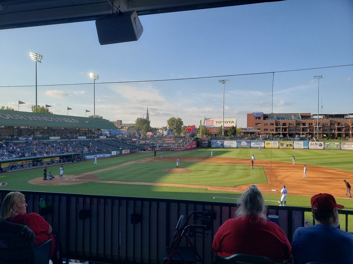 EdwinPeng88's tweet photo. Beautiful Championship Game @SBCubs! #SBCubs. https://t.co/cHBO8E8iL4