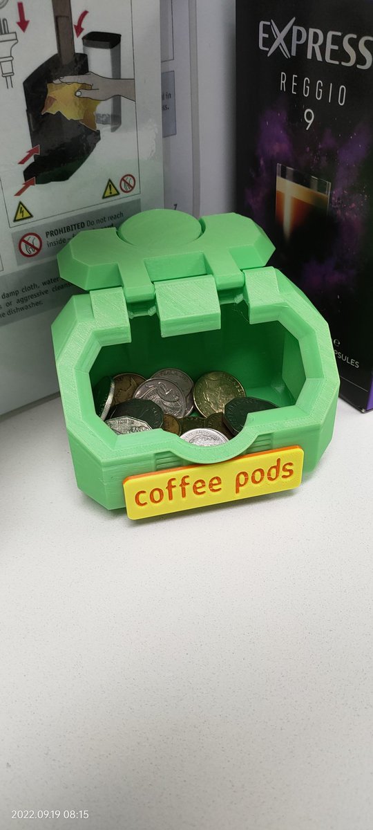 Cathy O’Malley #Don't Worry, be happy. tweet media