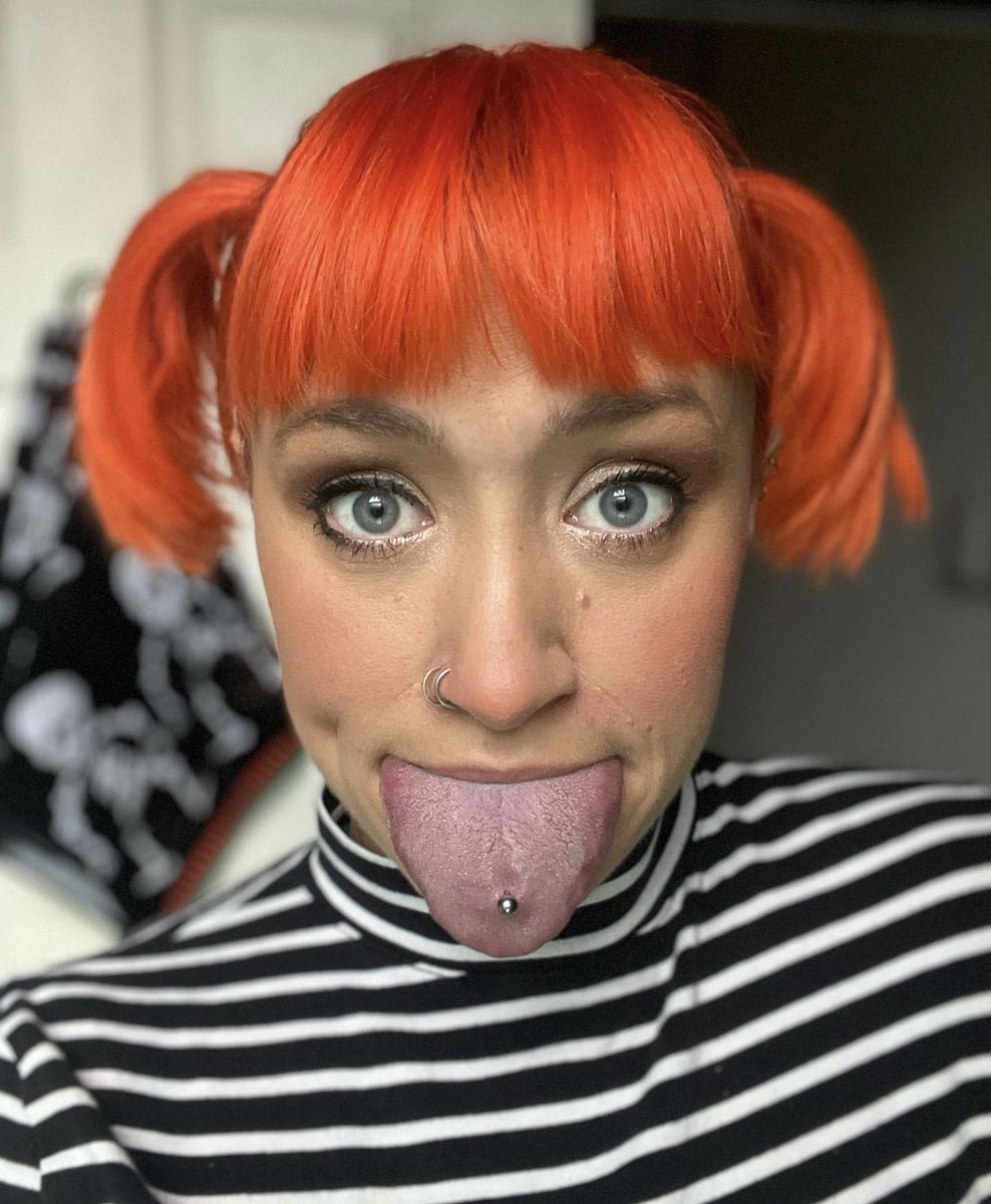 Longtonguebooty On Twitter Wide And Pierced 