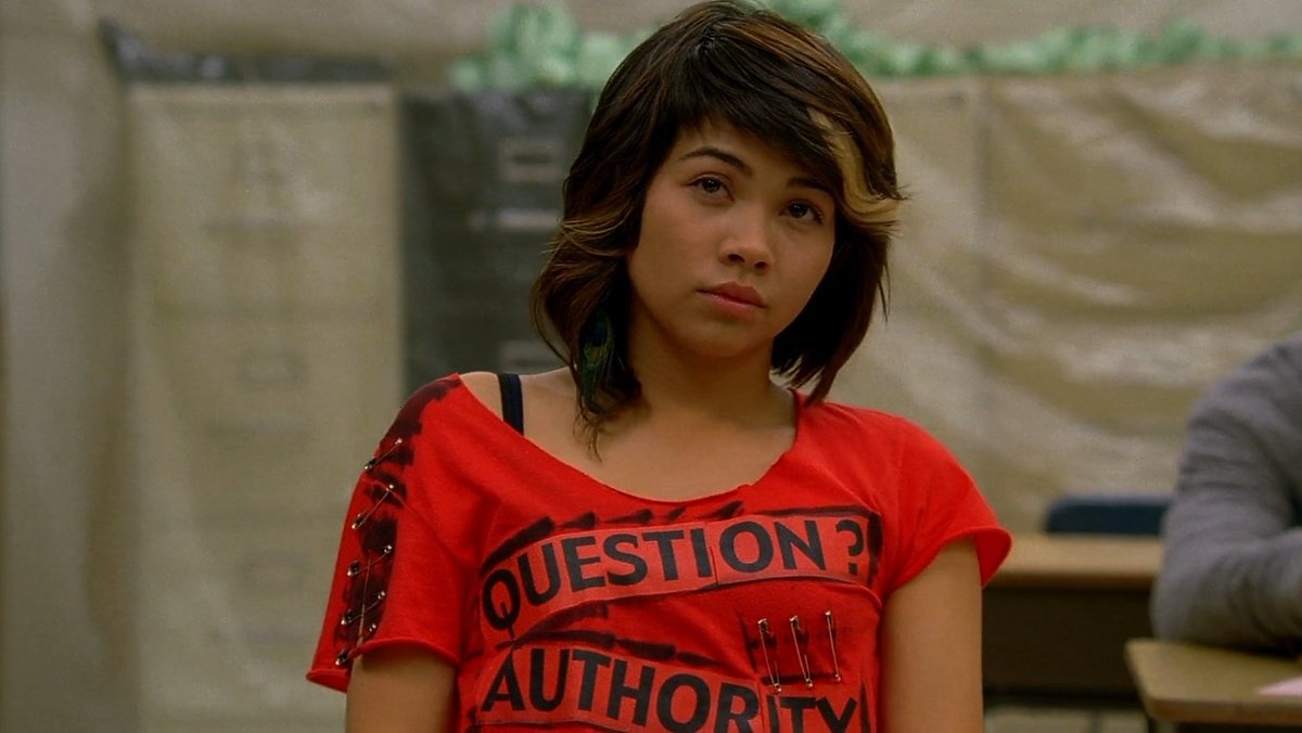 stella from lemonade mouth, image size:1200x676