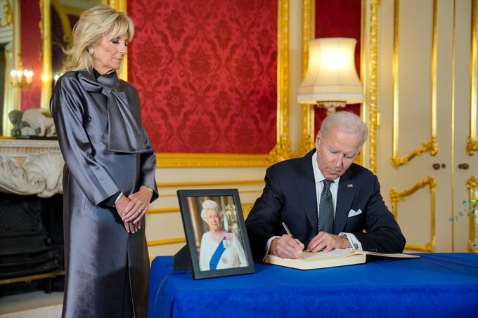 President Biden and First Lady Biden sign the Official Condolence Book for Her Majesty Queen Elizabeth II.