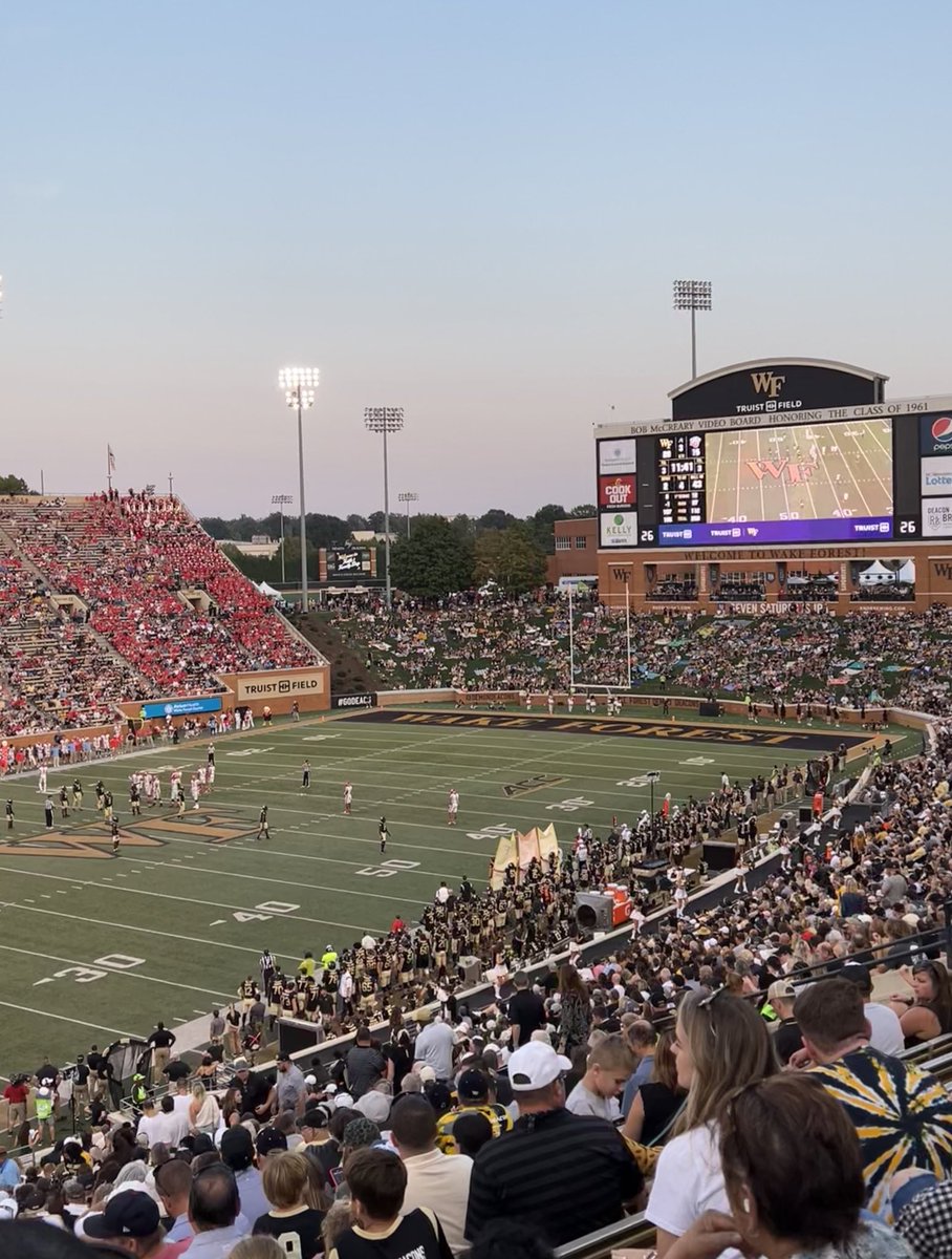 Amazing win at Wake Forest yesterday! I had a great time and thank you for having me! <a href="/WakeFB/">Wake Forest Football</a> <a href="/CoachCoryMartin/">Cory Martin</a> <a href="/RyanSchutta/">Ryan Schutta</a> <a href="/WayneLineburg/">Wayne Lineburg</a> <a href="/CoachCJoiner/">Coleman Joiner</a> <a href="/TheChrisRubio/">Rubio Long Snapping®</a>