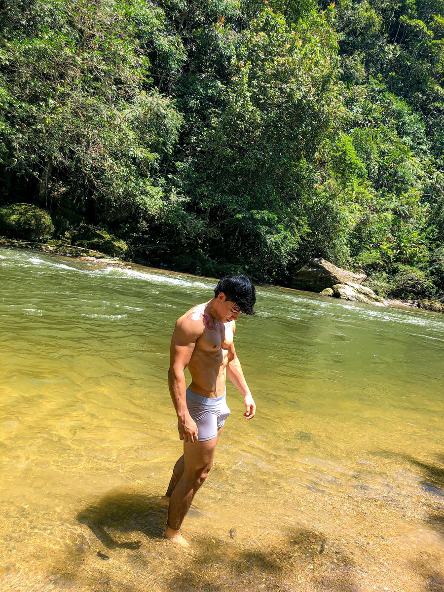 Joniercc19's tweet photo. Refrescado un poco ❤️‍🔥 https://t.co/a4HOjlkaj7
