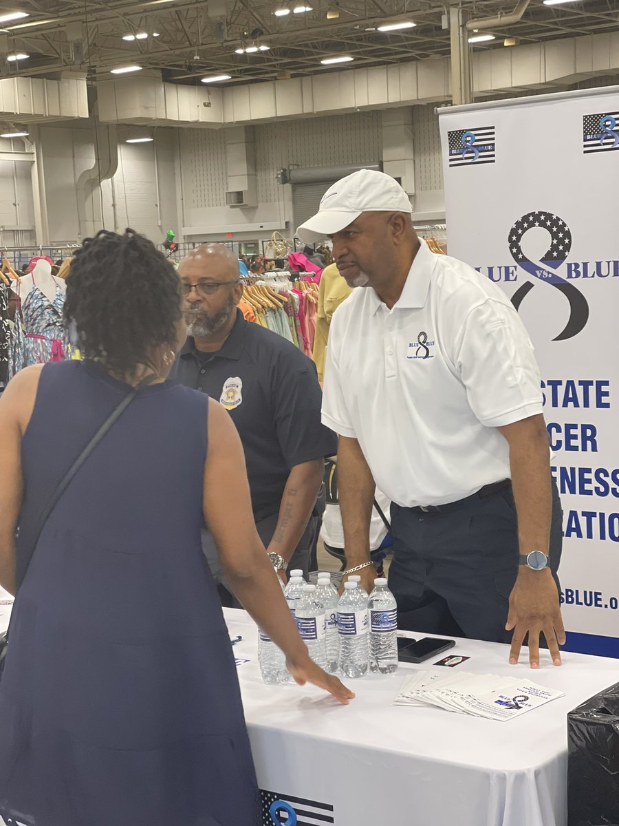 BlueVsBlue2's tweet photo. Spreading prostate cancer awareness at the She Event https://t.co/KrTCpG3CMp