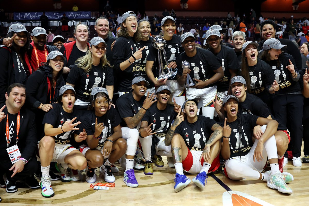 WNBA Champions - Dearica Hamby