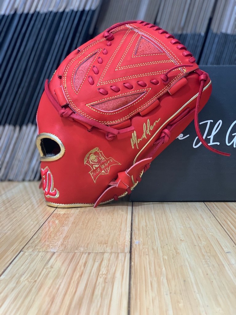 The JL Glove Company tweet media