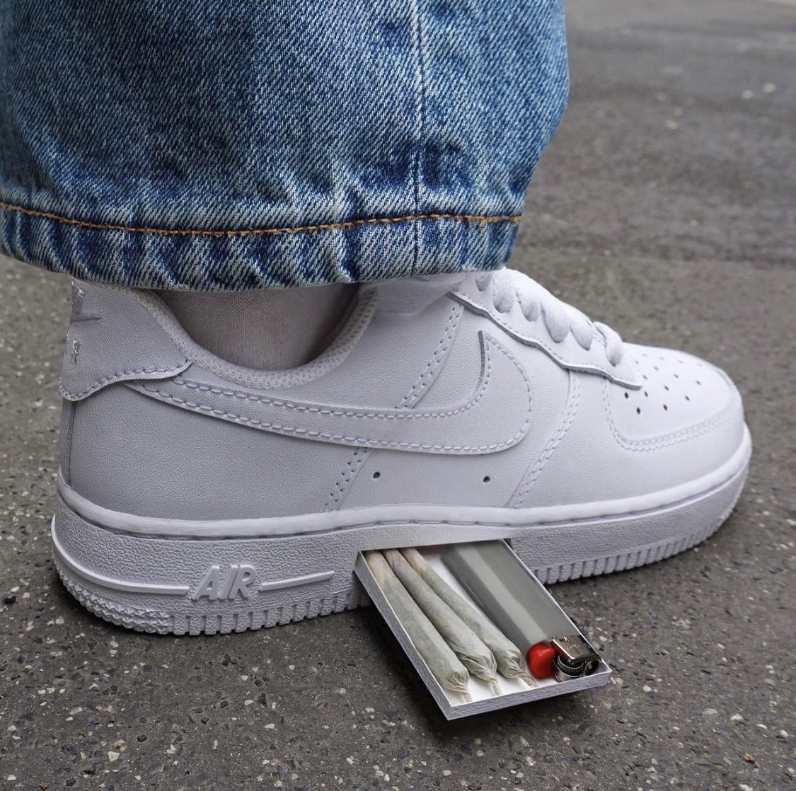 00anthonnyyyyyy's tweet image. These shoes have more utility then 99% of NFT projects