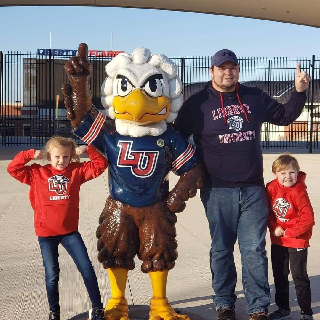 jsmithbornagain's tweet photo. #NewProfilePic https://t.co/wUqExHh7tG
