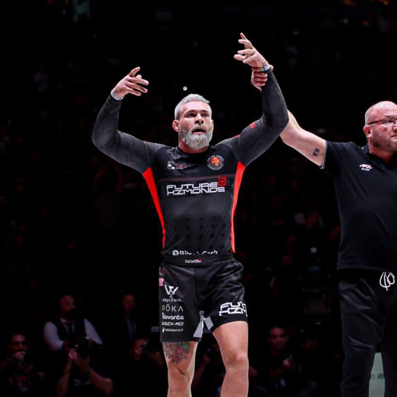 FloGrappling's tweet photo. Gordon Ryan submits Nicky Rod in under three minutes to claim the +99kg ADCC crown. Ryan is the first to win ADCC at three different weight classes. 👑
📺: https://t.co/GU4dzsmPyS