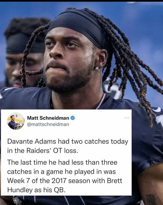beemords's tweet photo. YALL KILLED IT TODAY 😤👿💯💪🏻@derekcarrqb @tae15adams #dynamicduo #HOFQB #Raidersnation https://t.co/ENee9Pqk96