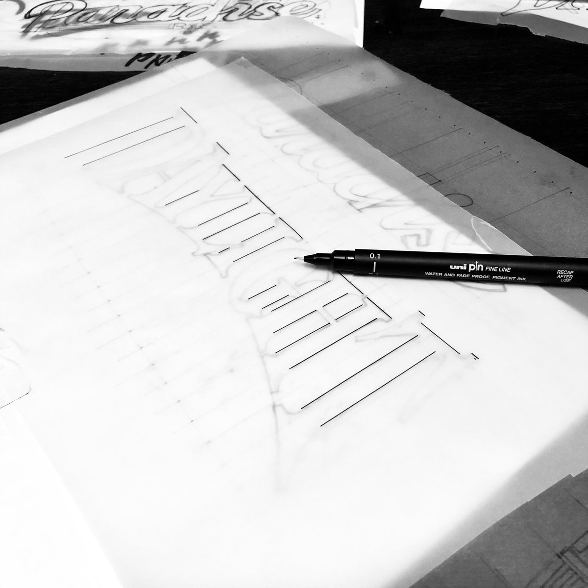 freaky_lttrs's tweet photo. That T gave me headache #glyphs #lettering #logotype #wip https://t.co/FdnWiYAWd6