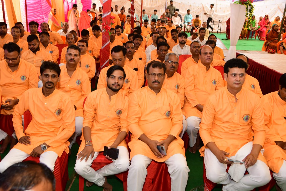 djjysm's tweet photo. दिगंबर जैन जागरण संघ का छठवां राष्ट्रीय महाअधिवेशन 18-9-2022नरवर मुनि श्री प्रतीक सागर जी महाराज के पावन सानिध्य में https://t.co/2A1xN4UJel