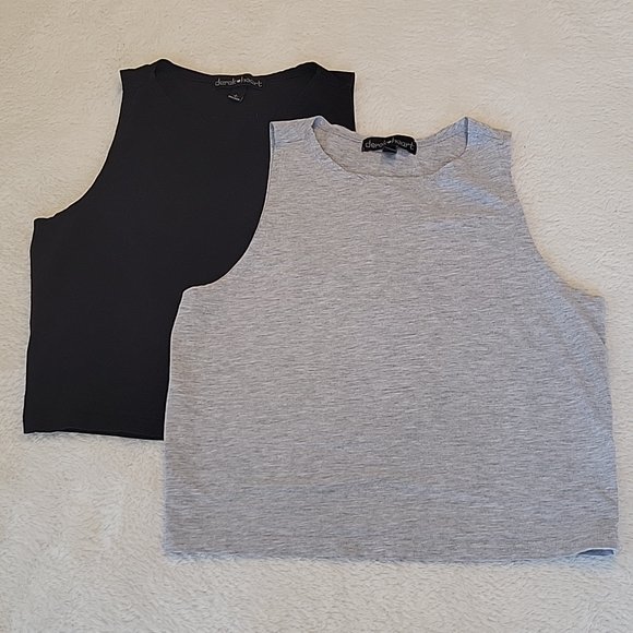 YoGyrlEVITA's tweet photo. So good I had to share! Check out all the items I'm loving on @Poshmarkapp #poshmark #fashion #style #shopmycloset #columbia #derekheart: https://t.co/wjh1FDeIZh https://t.co/Qk8HeOCKag
