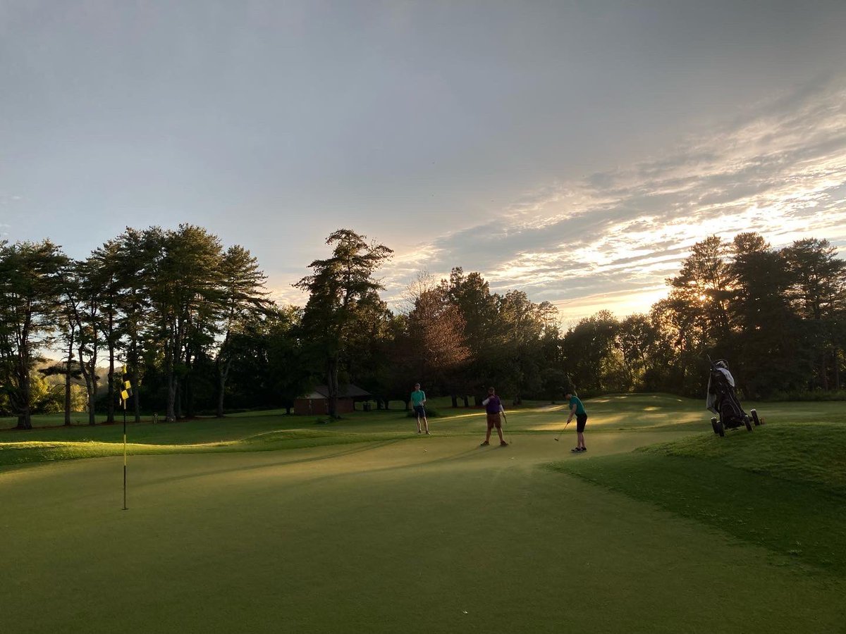 The heartbeat of TGC is Twilight Summer League; from the dark days of 2020 with guys trying to find a little light to now 2 years later the 2022 season had 575 matches across NC!
— CHAMPS: WS - J. Brown, CLT - T. Heys, RAL - B. Roberts

EPIC PRIZES <a href="/dpbays_art/">Dave Baysden</a>/<a href="/JohnstonGray_/">Johnston Gray Designs</a>!