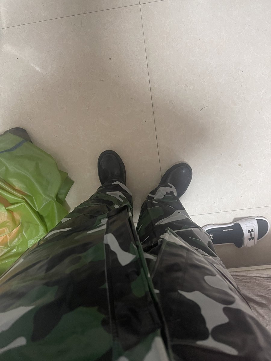 NoneBaby1's tweet photo. 属实是很舒服了😌 https://t.co/JGLeACFvq1