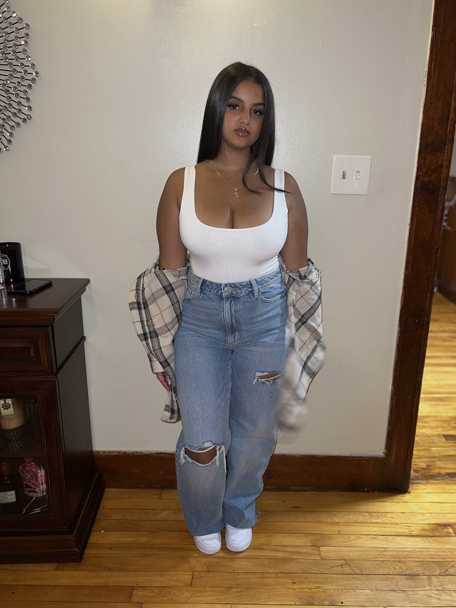 madHelynn's tweet photo. 20 🎈. https://t.co/ixEeuwyZVJ