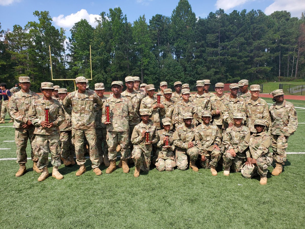 Perseverance, Teambuilding, Communication, and Execution were key to the Panther Battalion Raider Team taking 5 trophies home this weekend at Creekside. Congrats!!!