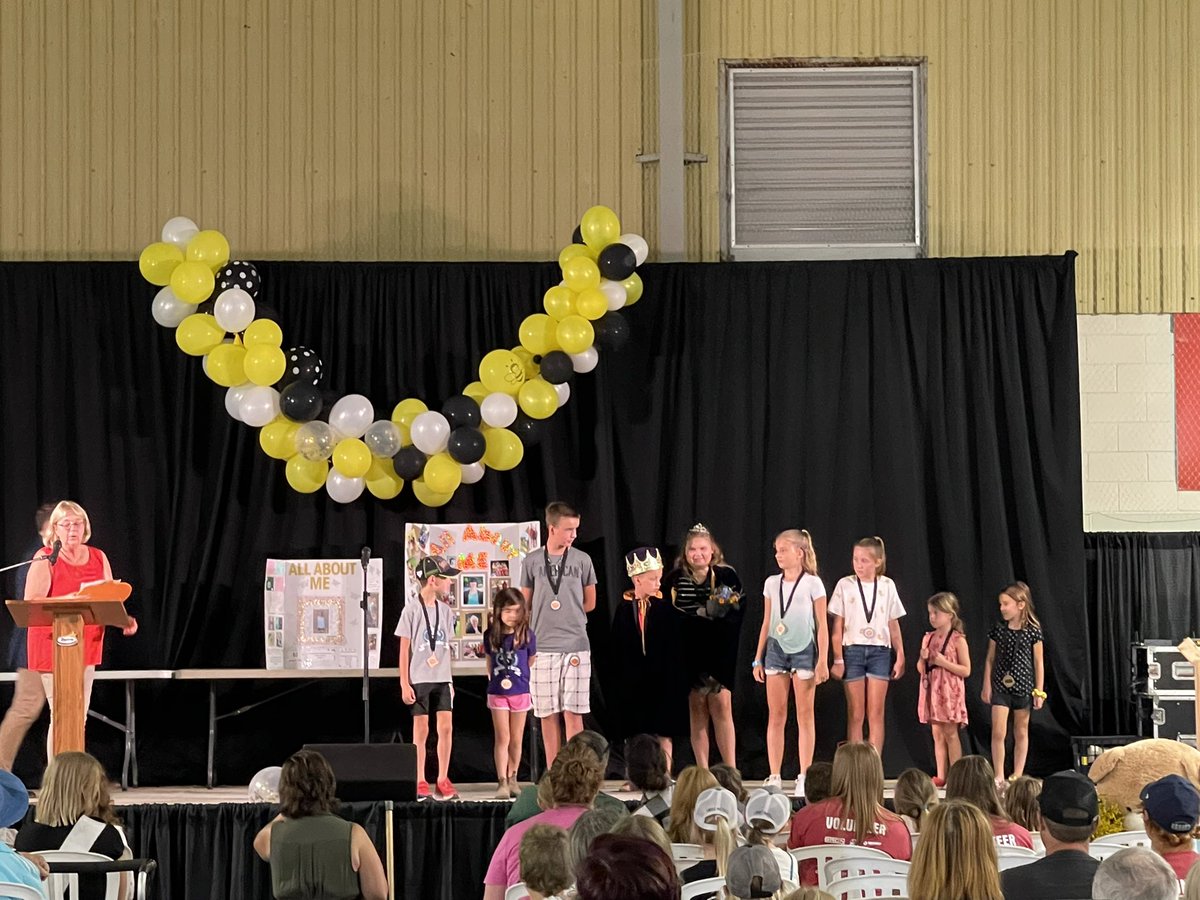 marcusryanzorra's tweet photo. A fantastic Embro Fair!  Thanks @EmbroZorra @EmbroFair for giving us all a great weekend. 

You’re organization is rejuvenating and reinvigorating itself and we are all benefiting. #doingyourpart https://t.co/JO2gifTHct