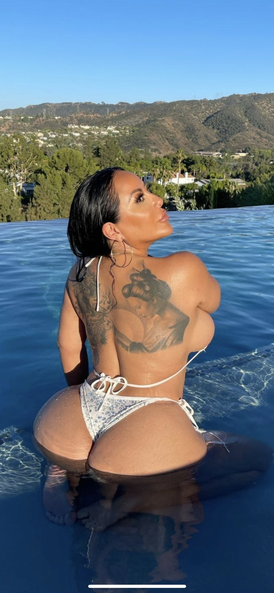 TW Pornstars - Kiara Mia. Twitter. Random question? 🤣 yes Im bored at home  😜 if I got pregnant. 1:18 AM - 19 Sep 2022