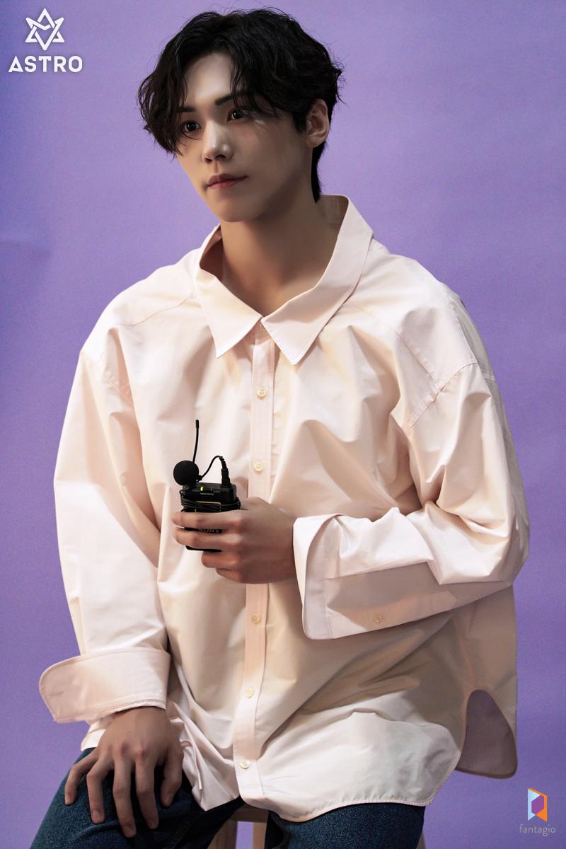 rockysarchive's tweet photo. The Three Musketeers Musical <#삼총사> shoot behind 

#아스트로 #라키 #아스트로 #라키 https://t.co/qsdj6TSRYS