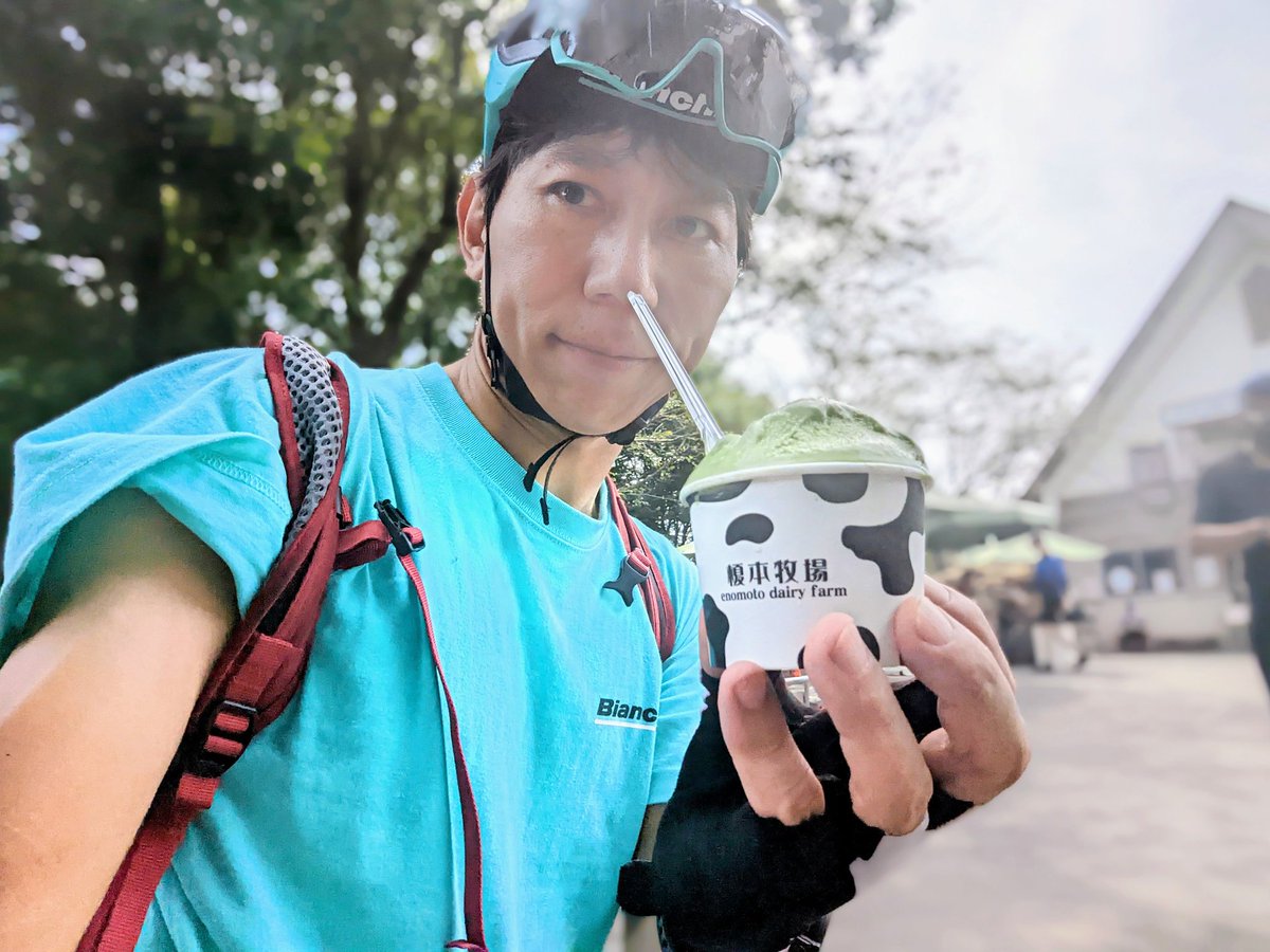 namako's tweet photo. フラットな荒サイで電動ハイパワー全力サポート付きでエノボク往復してバッテリー50%消費。
パワメついてないので正確にはわからないけど、120wくらいでゆったりアシスト効かせながらのんびり走るにはいい感じ。
#besv #trs2xc #emtb #ebike #荒川サイクリングロード #荒サイ #榎本牧場 https://t.co/CfXGjMylWH